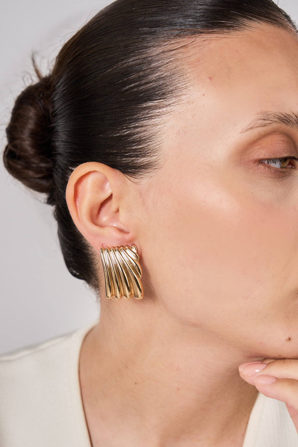 18K Altın Kaplama Line Glow Gold Küpe